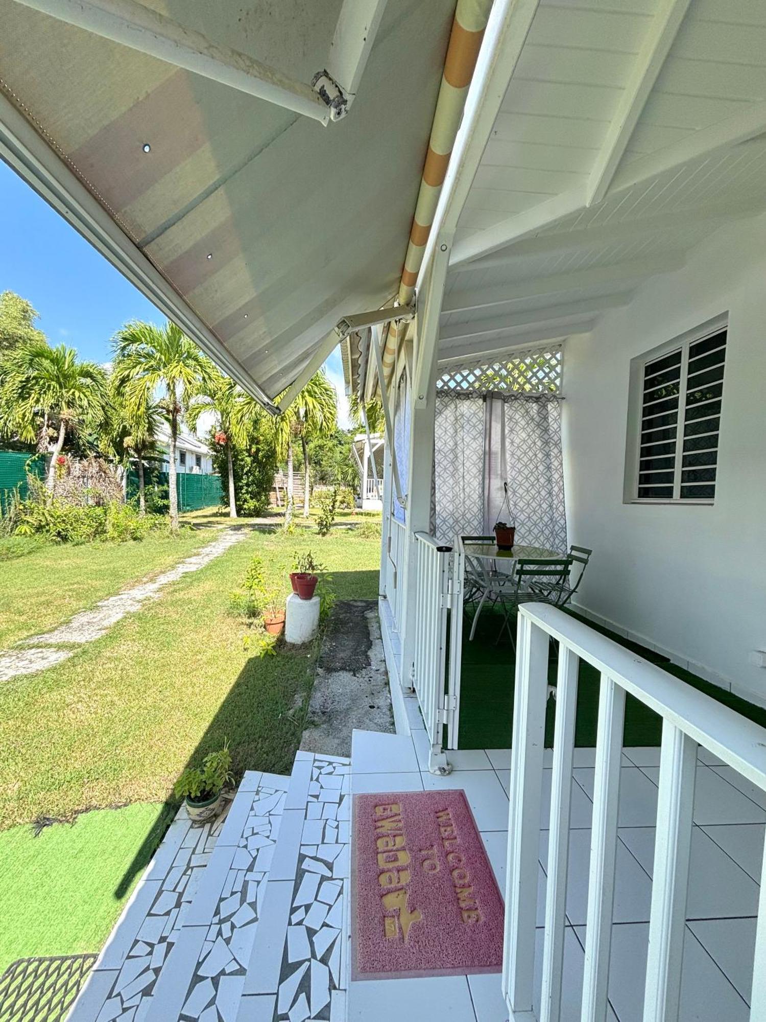 Le Gite Ohana - Proches Des Plages Et Jardin Prive Saint-Francois  Extérieur photo